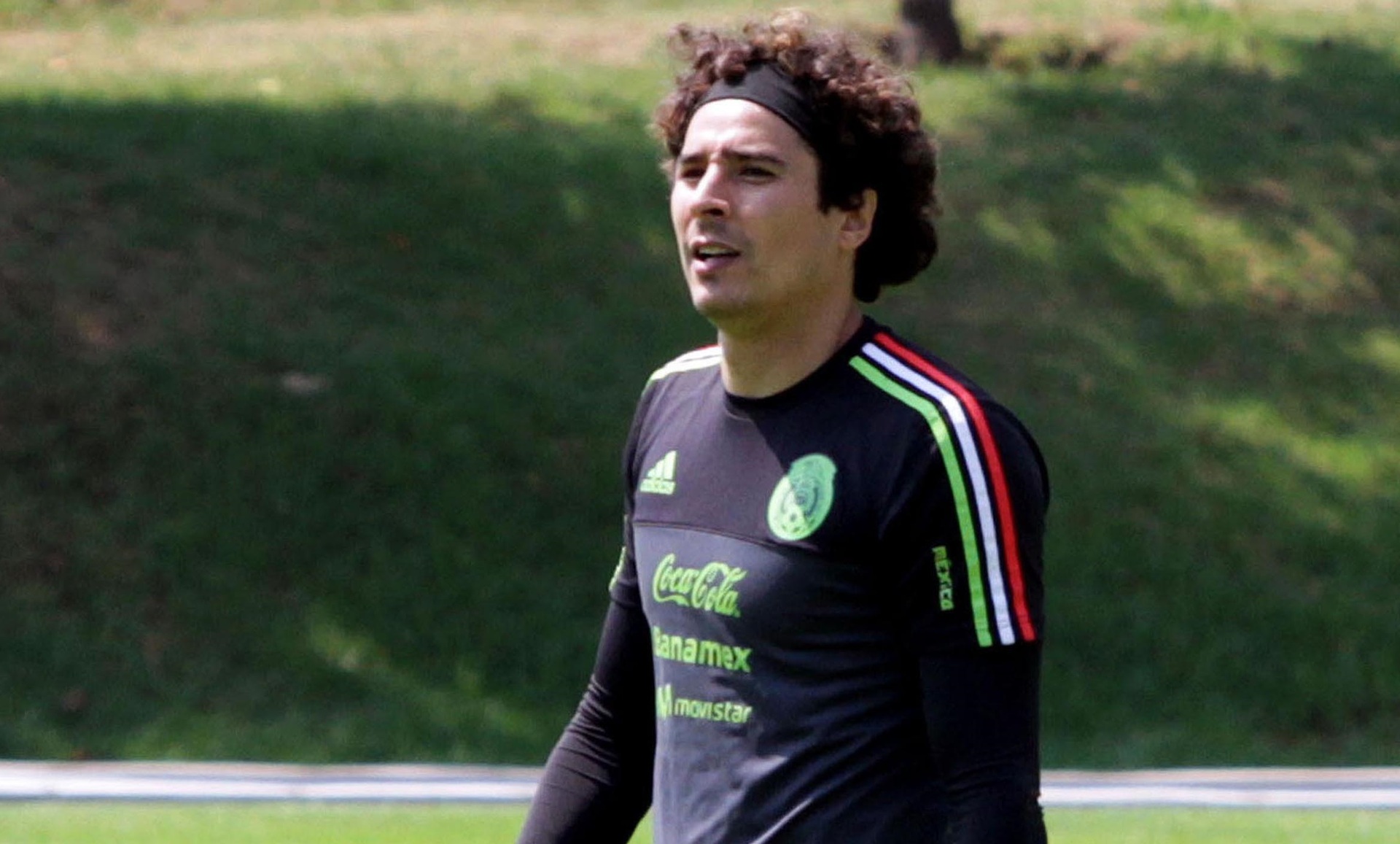 La lesión que sufrió Guillermo Ochoa durante México contra Honduras