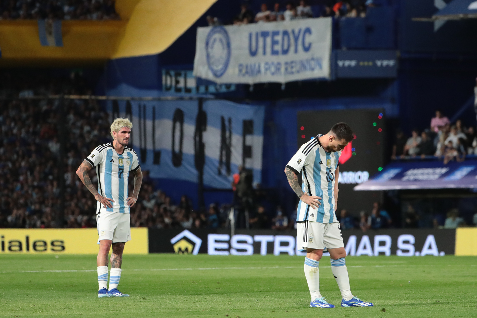 Rodrigo de Paul espera que Messi y Tapia hablen con Scaloni sobre sus posible renuncia