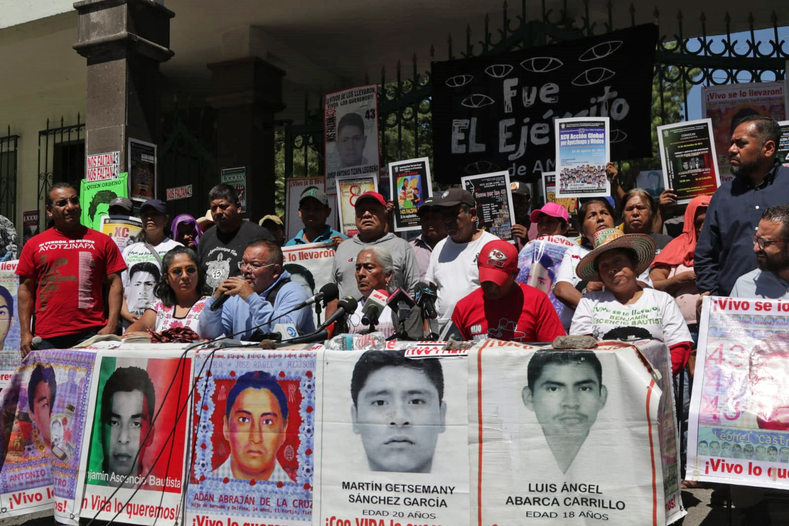 Militares señalados en caso Ayotzinapa podrían obtener su libertad