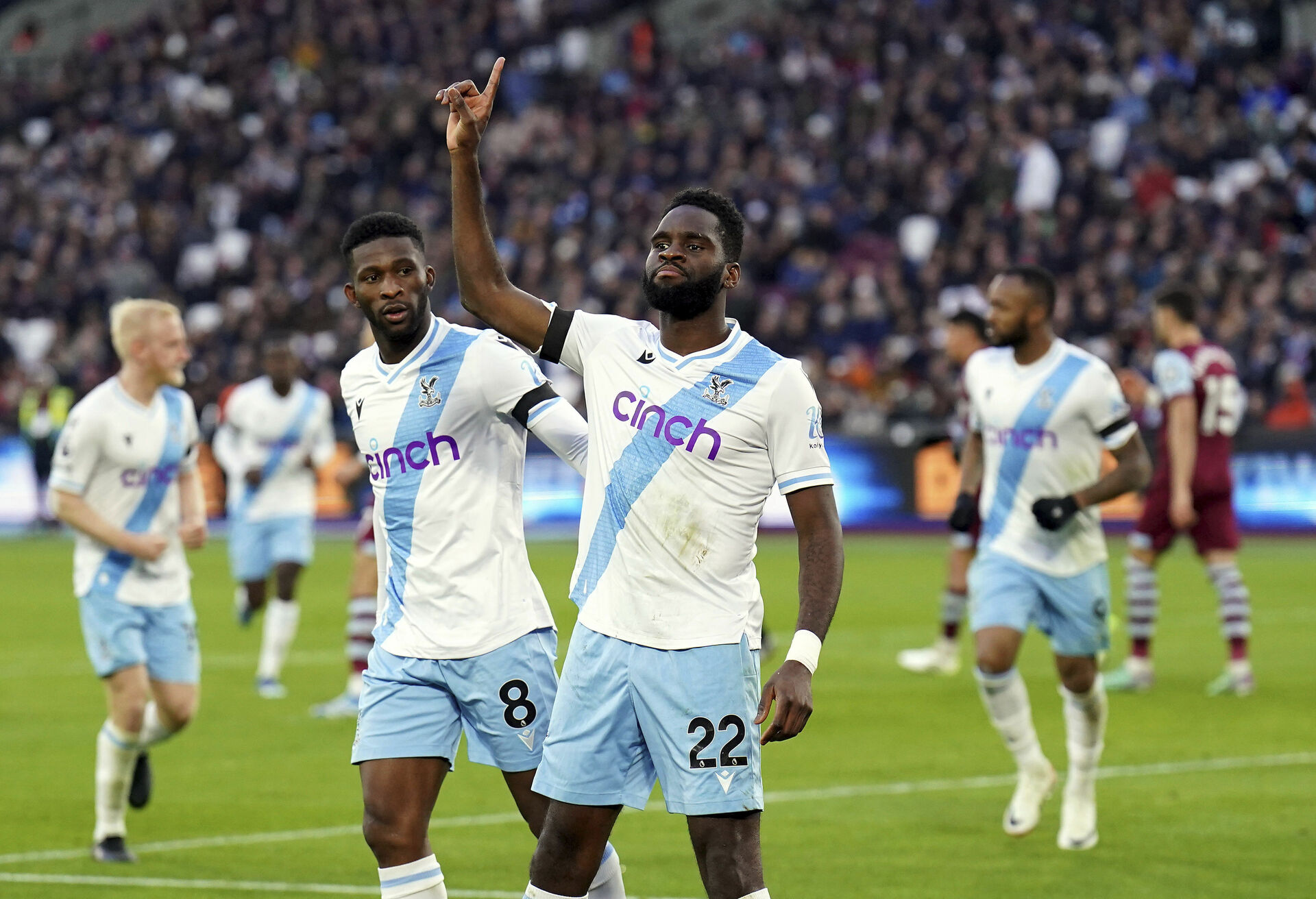 Edouard frena la escalada del West Ham ante el Crystal Palace