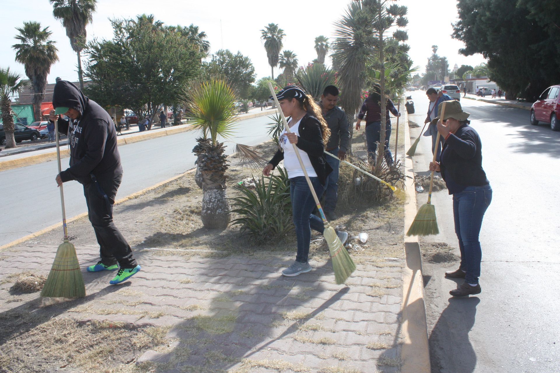 Continúan creando espacios limpios con programa en San Pedro