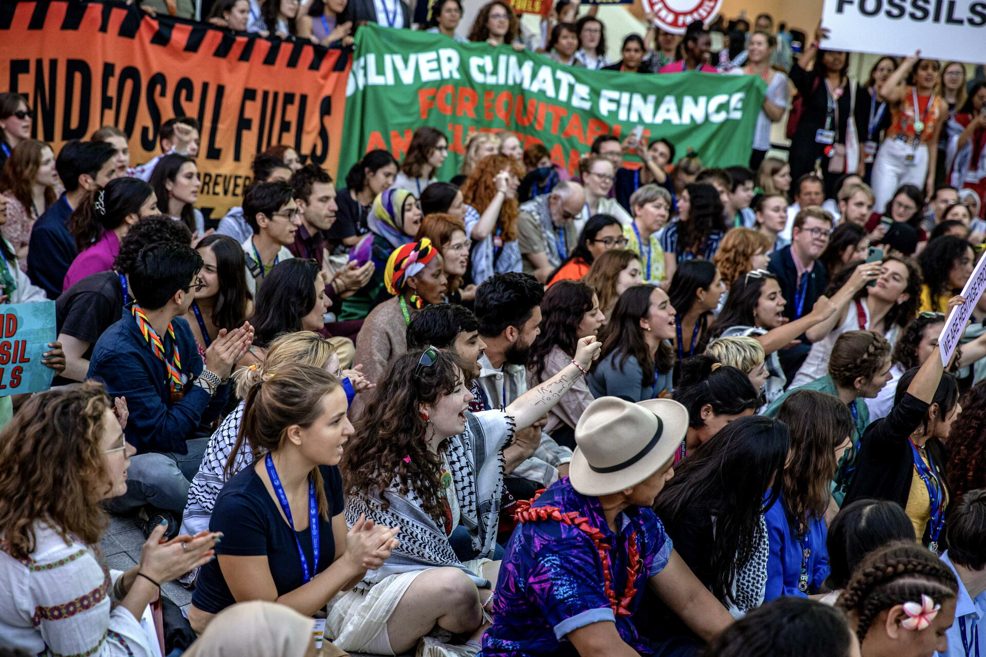 Presidencia de la COP28 no contempló que el debate final sería sobre los combustibles fósiles