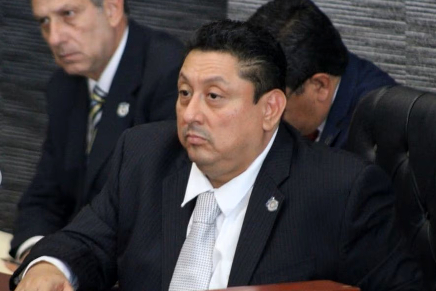 Congreso de Morelos rechaza quitar fuero y destituir al fiscal Uriel Carmona