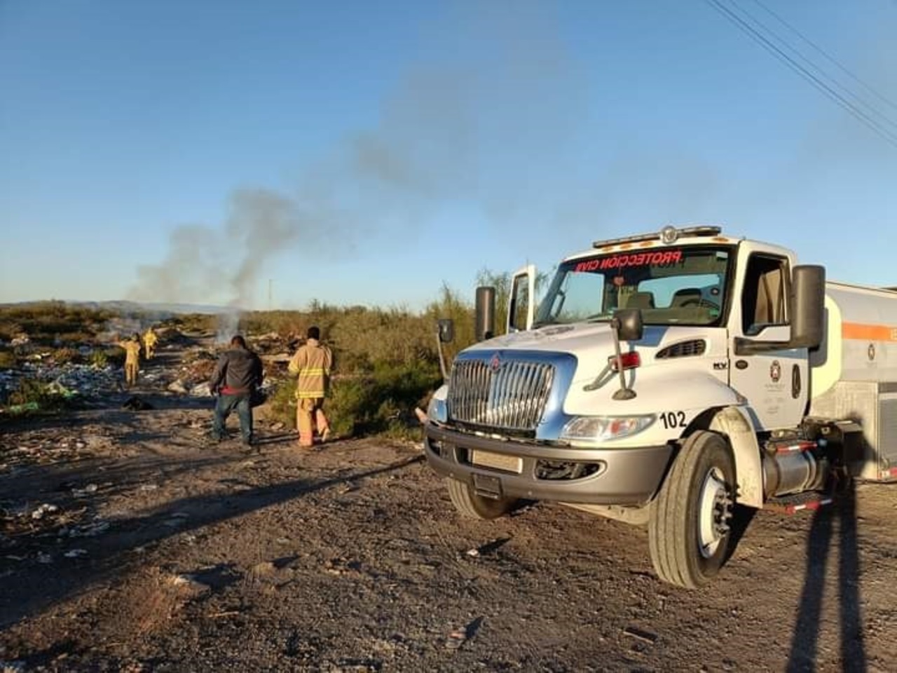 Advierten por quema de basura en terrenos de San Pedro