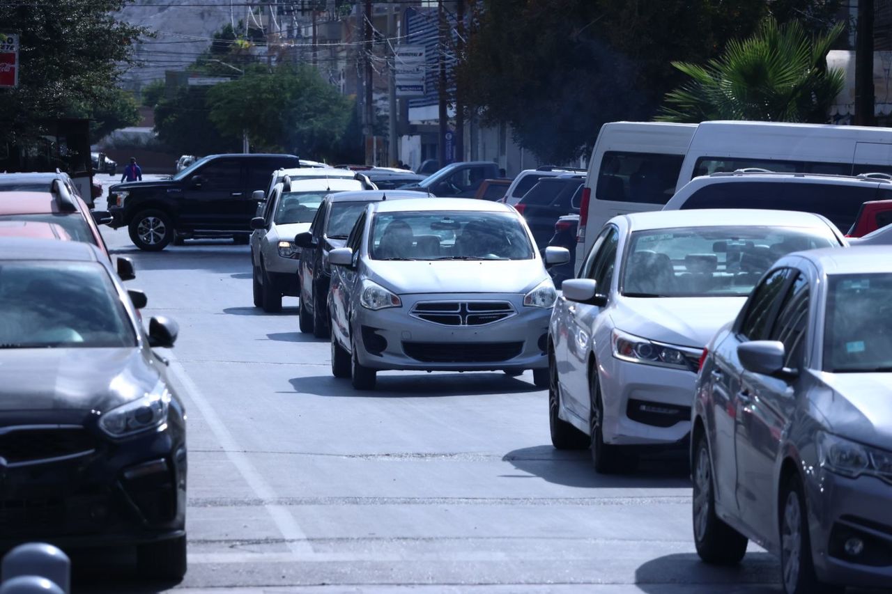 Se calcula que son alrededor de mil 500 vehículos los que actualmente prestan el servicio en la ciudad de Torreón, a través de dos principales plataformas.