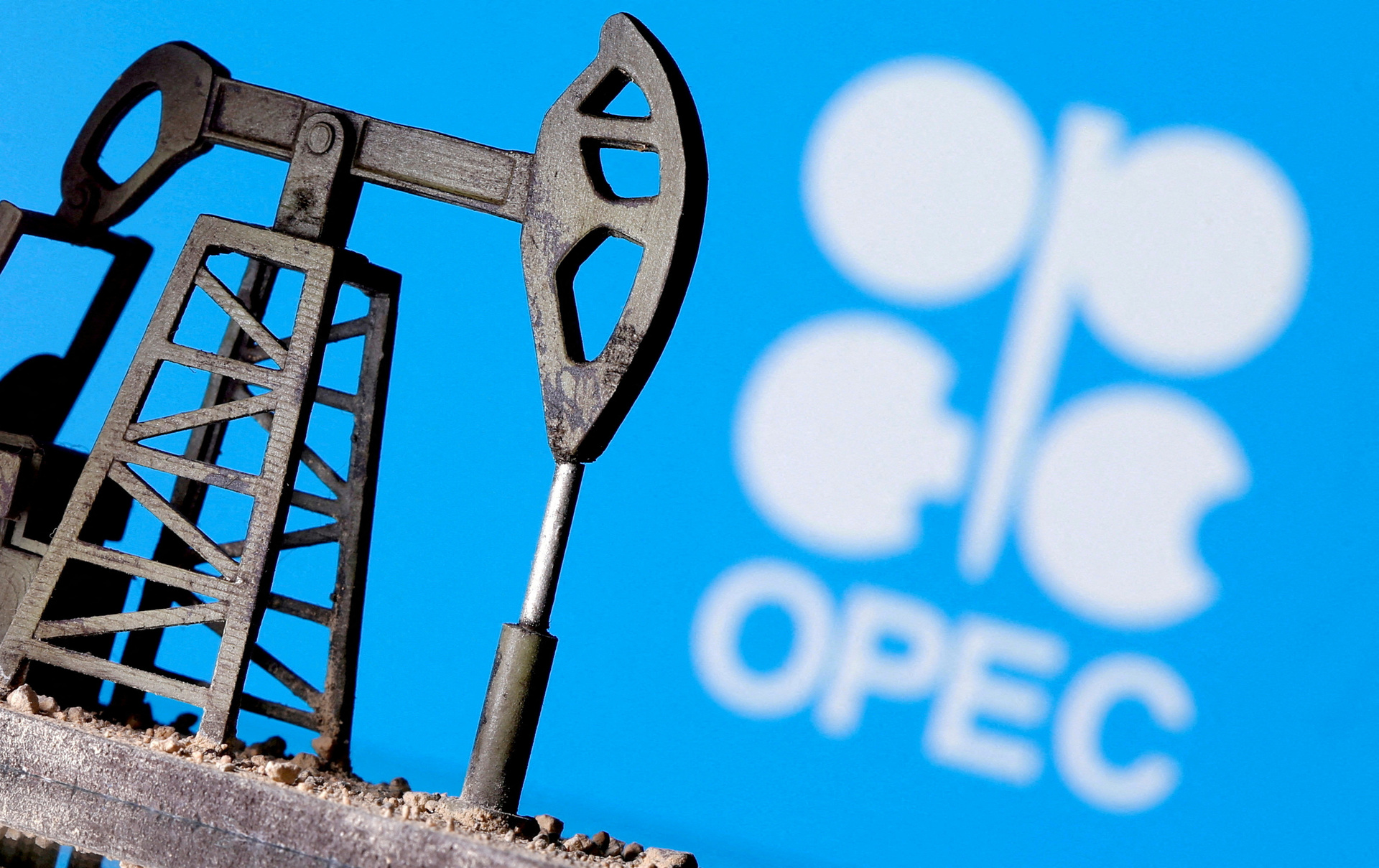 Angola, uno de los mayores productores petroleros de África, anuncia su salida de la OPEP