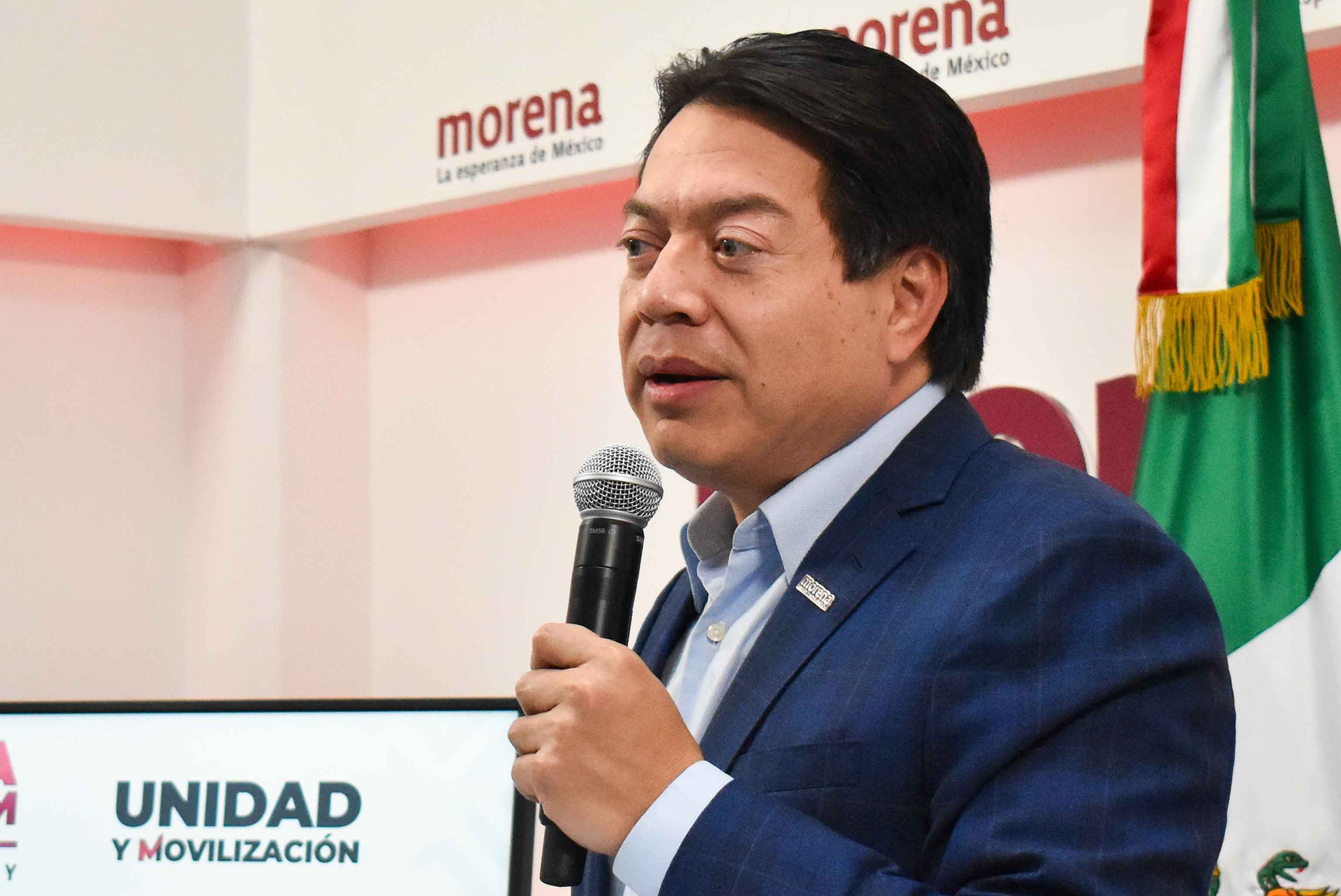 El dirigente nacional de Morena, Mario Delgado, exhortó que el INE dé certidumbre al proceso electoral y que las instituciones caminen lo mejor posible.