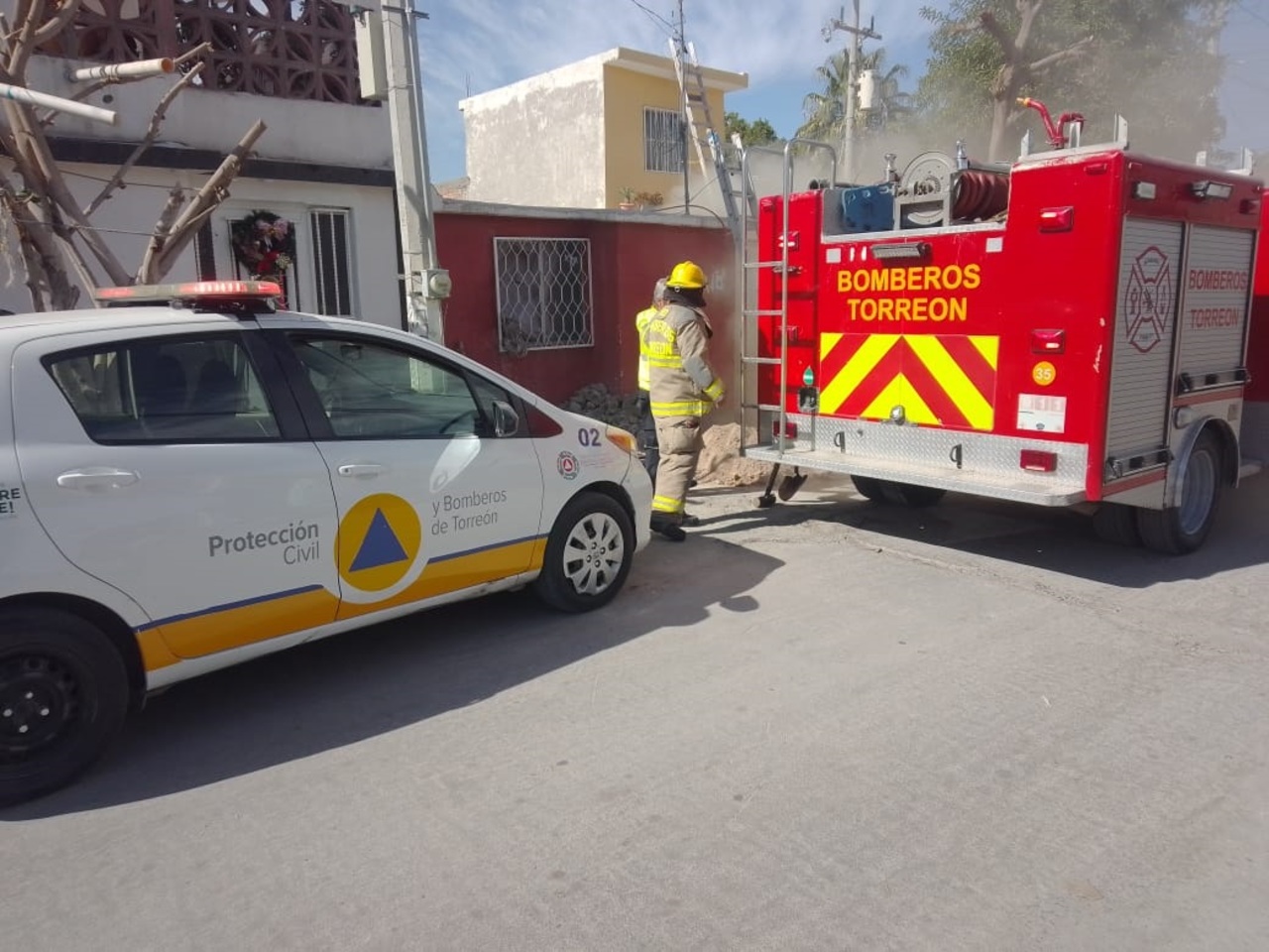 Se incendian viviendas en diferentes colonias de Torreón