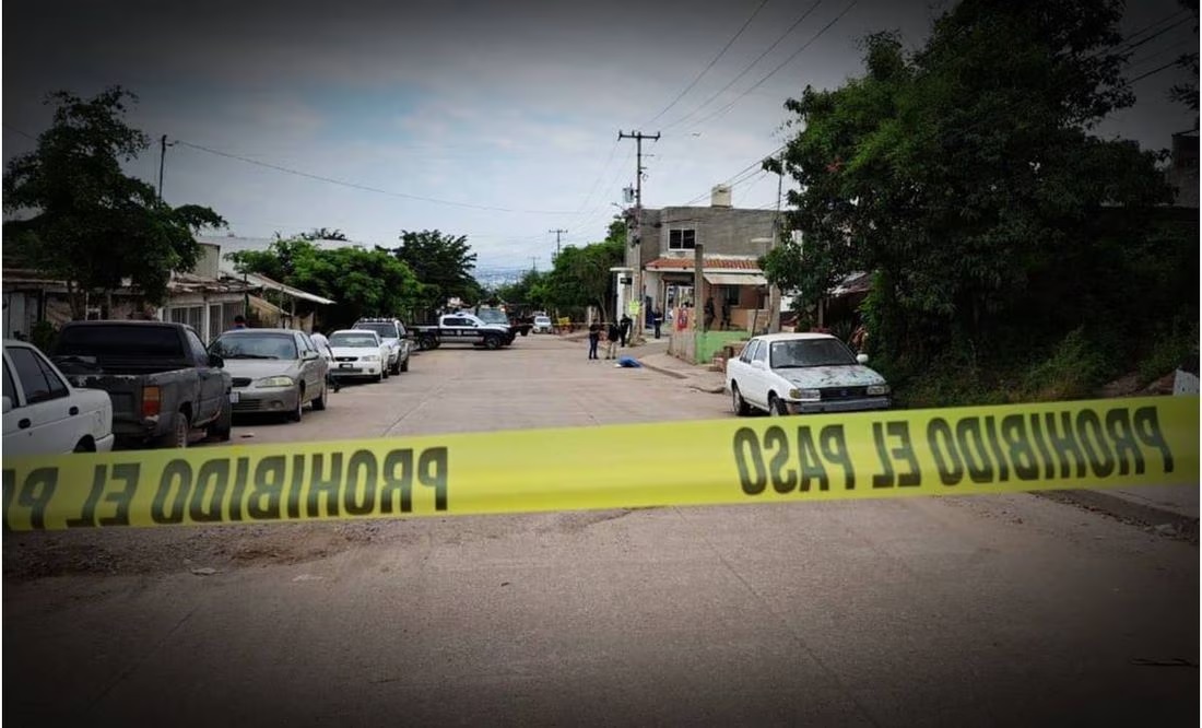 Bala perdida hiere a hombre formado en la fila de las tortillas en Culiacán, Sinaloa