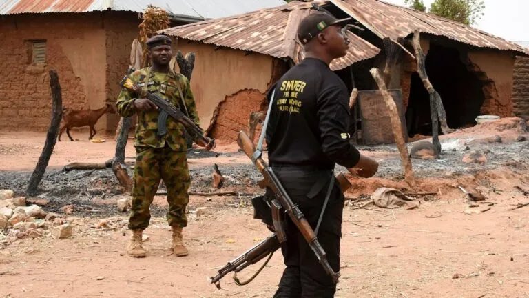 Masacre en Nigeria en Navidad: grupos armados matan al menos a 113 personas de comunidades cristianas