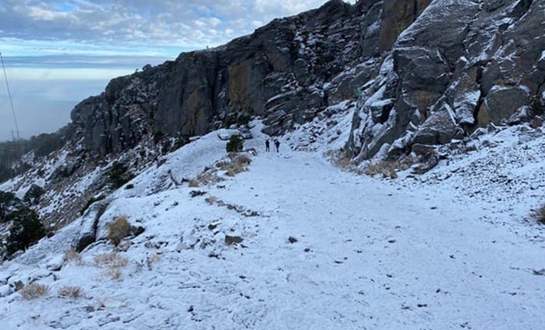 Registran nevadas en Cofre de Perote y Pico de Orizaba, Veracruz