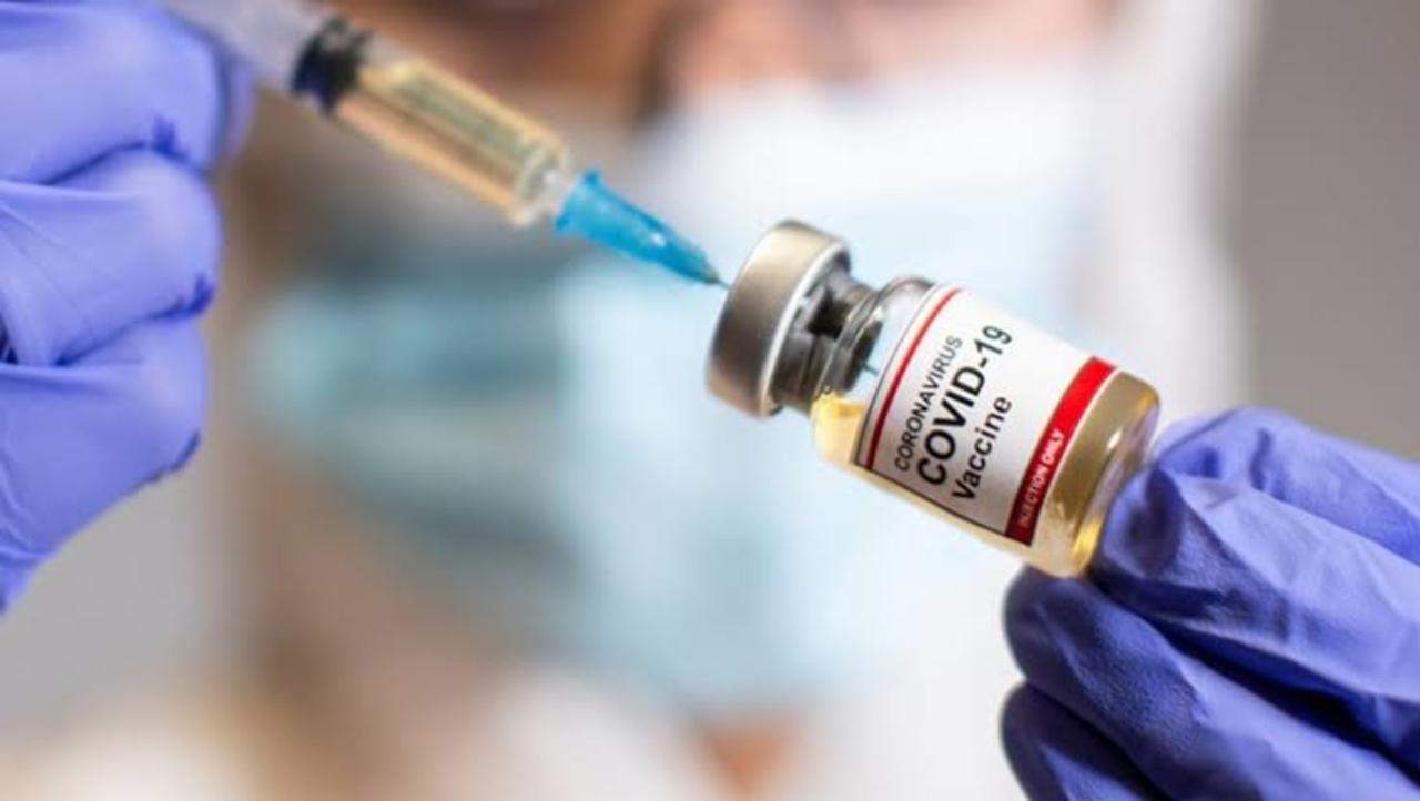 Pocos adquieren la vacuna antiCOVID-19 en farmacias de Monclova