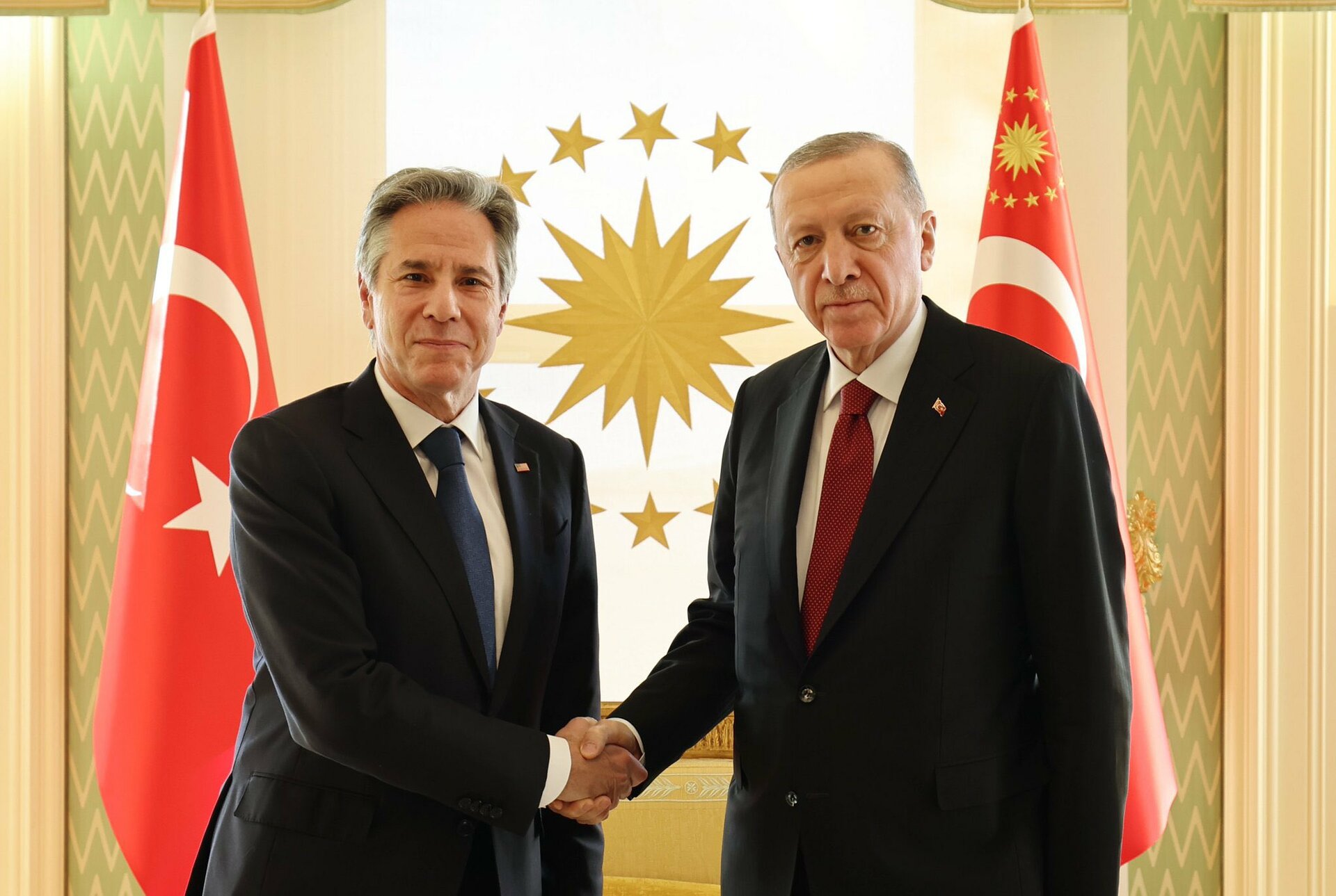 Antony Blinken se reúne con Tayyip Erdogan para hablar sobre Gaza y la OTAN