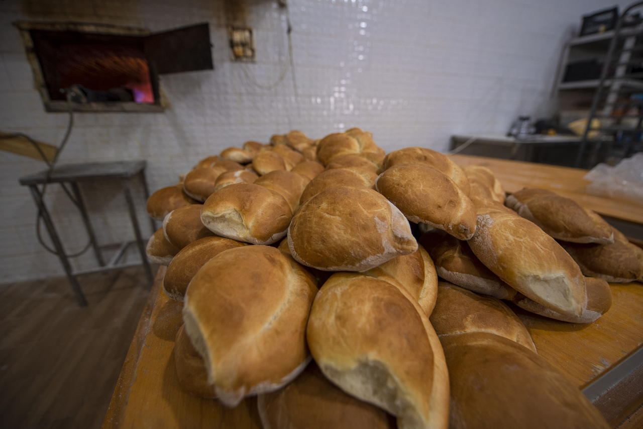 El pan francés se ofertará al público en 11 pesos y en 13 pesos el pan dulce. El alza se podría dar hasta el mes de febrero. (ARCHIVO)