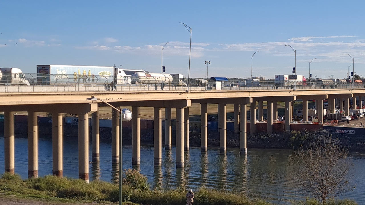 Esperan concretar ampliación del Puente Internacional número II