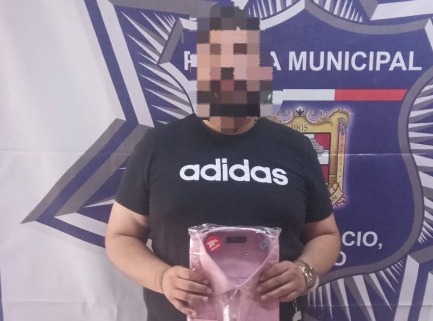 Sujeto intenta robar camisa de más de mil pesos en una tienda departamental de Gómez Palacio; fue detenido