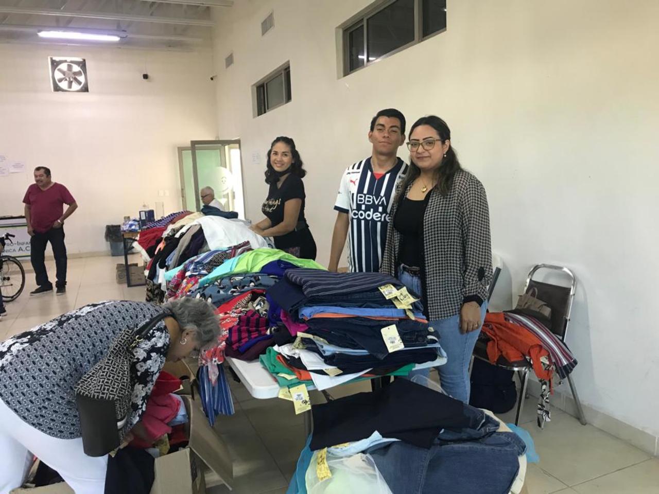 Preparan bazar para apoyar a menores con terapias en Torreón