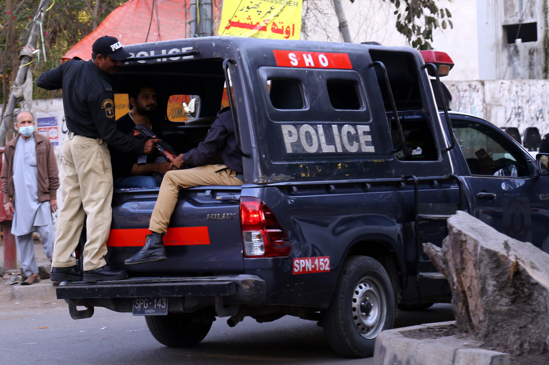 Cuatro personas mueren en mitín del partido de Imran Khan en Pakistán