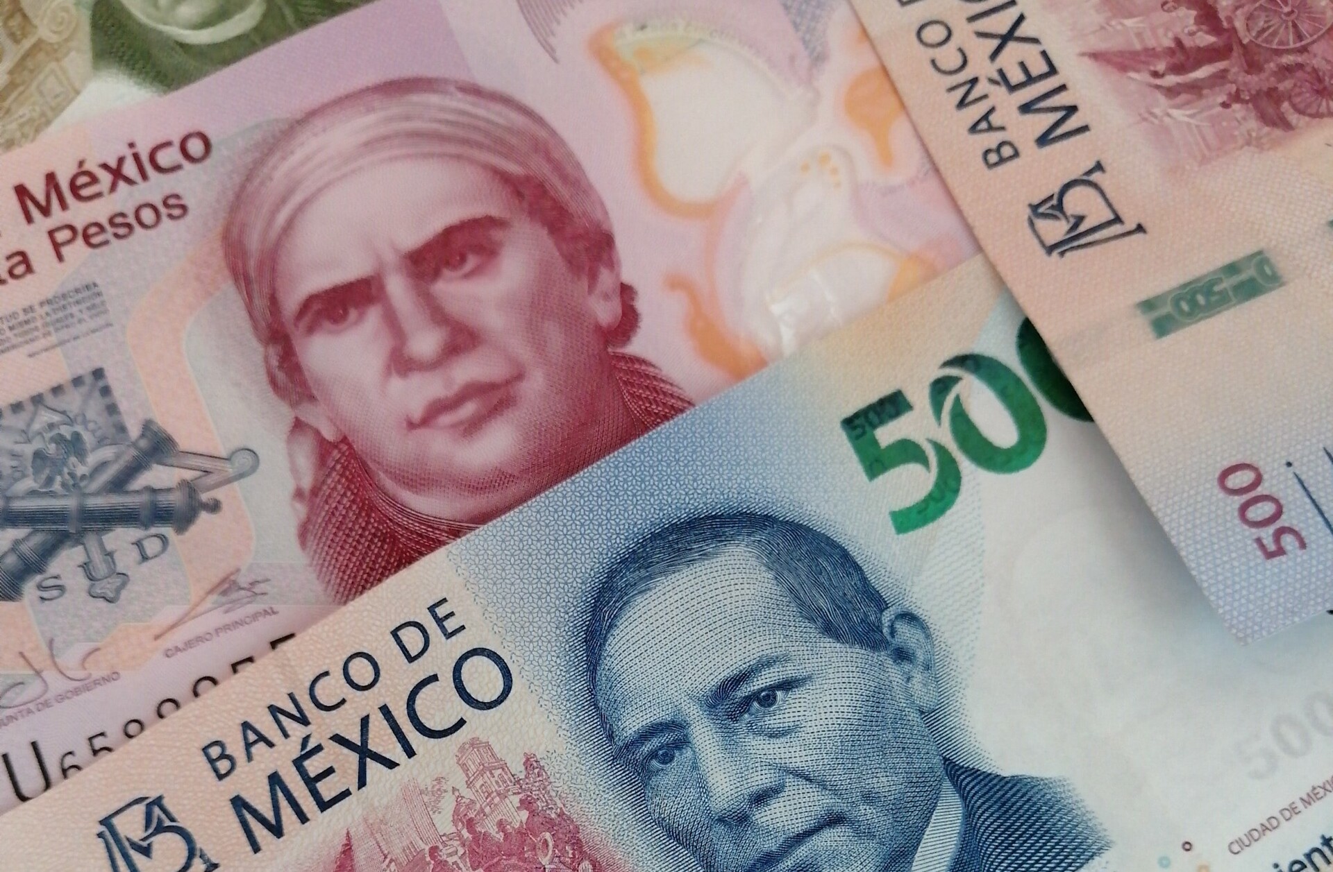 Reforma de pensiones no afecta a las finanzas de México: Hacienda