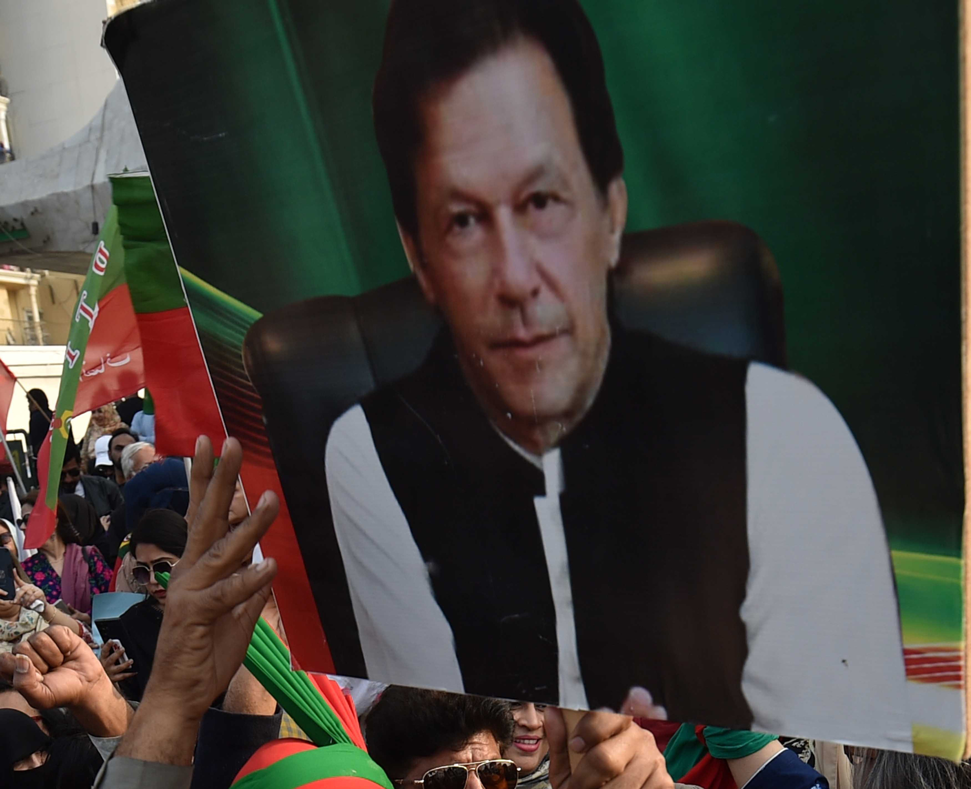 Tribunal paquistaní da otros 14 años de prisión al ex primer ministro Imran Khan