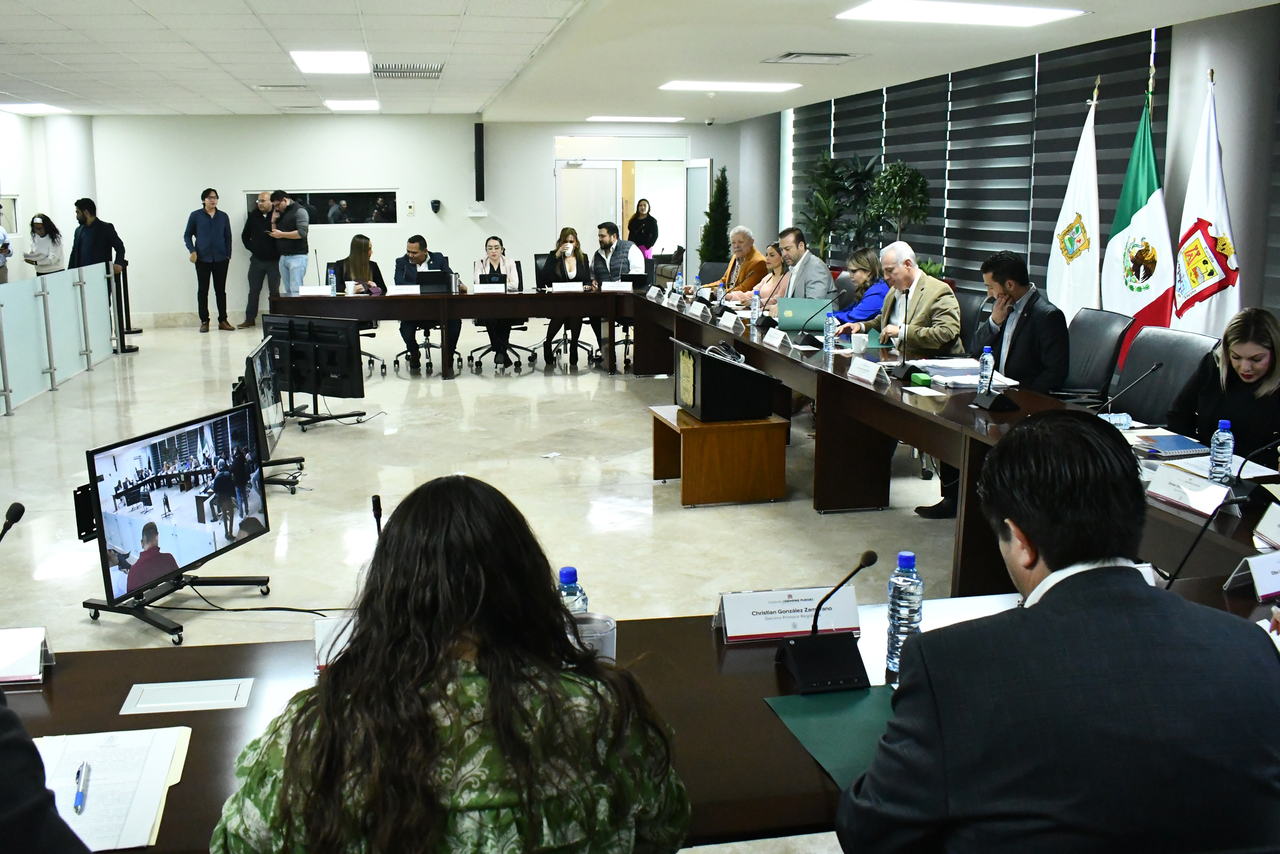 Durante la sesión ordinaria de Cabildo, los integrantes también dieron su aprobación al estado financiero correspondiente a diciembre. (FERNANDO COMPEÁN / EL SIGLO DE TORREÓN)