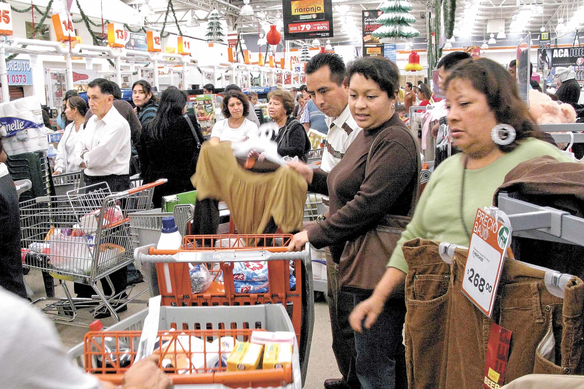 Pese a cuesta de enero, la confianza de los consumidores sube