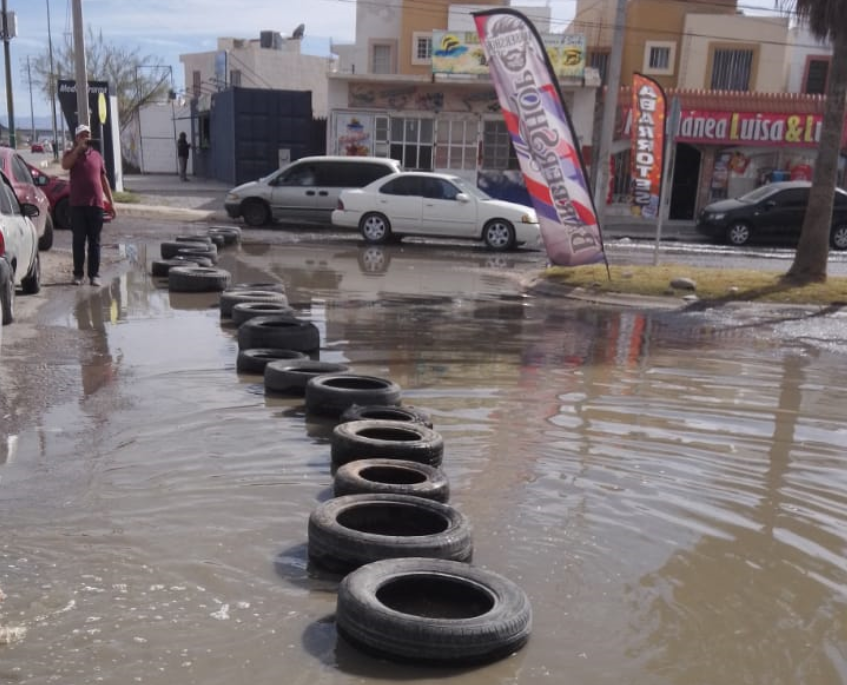 Aguas negras en Prolongación Juárez. 