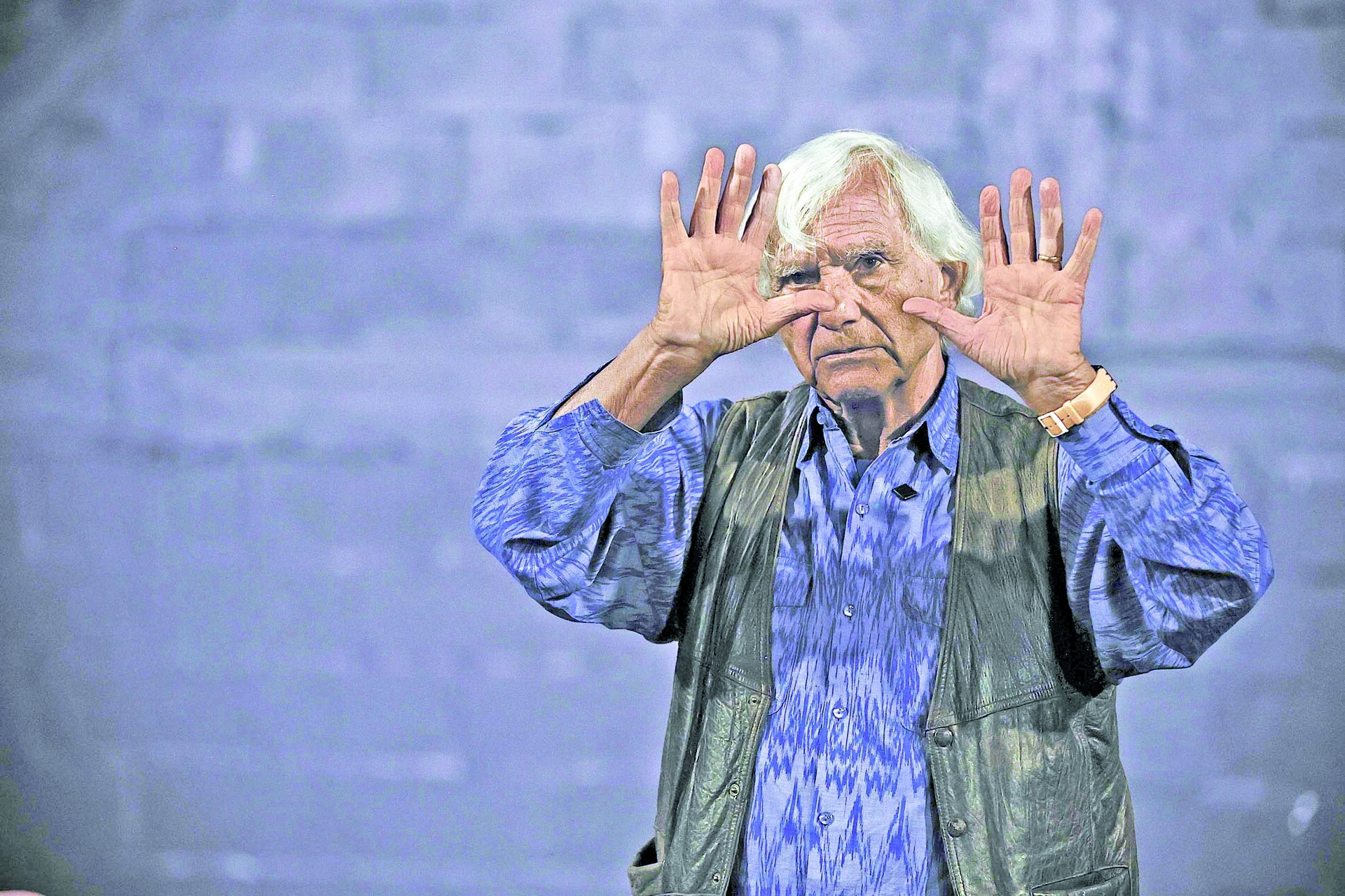 Alumno de Grotowski, el italiano Eugenio Barba es clave para el desarrollo del teatro en
las últimas décadas.