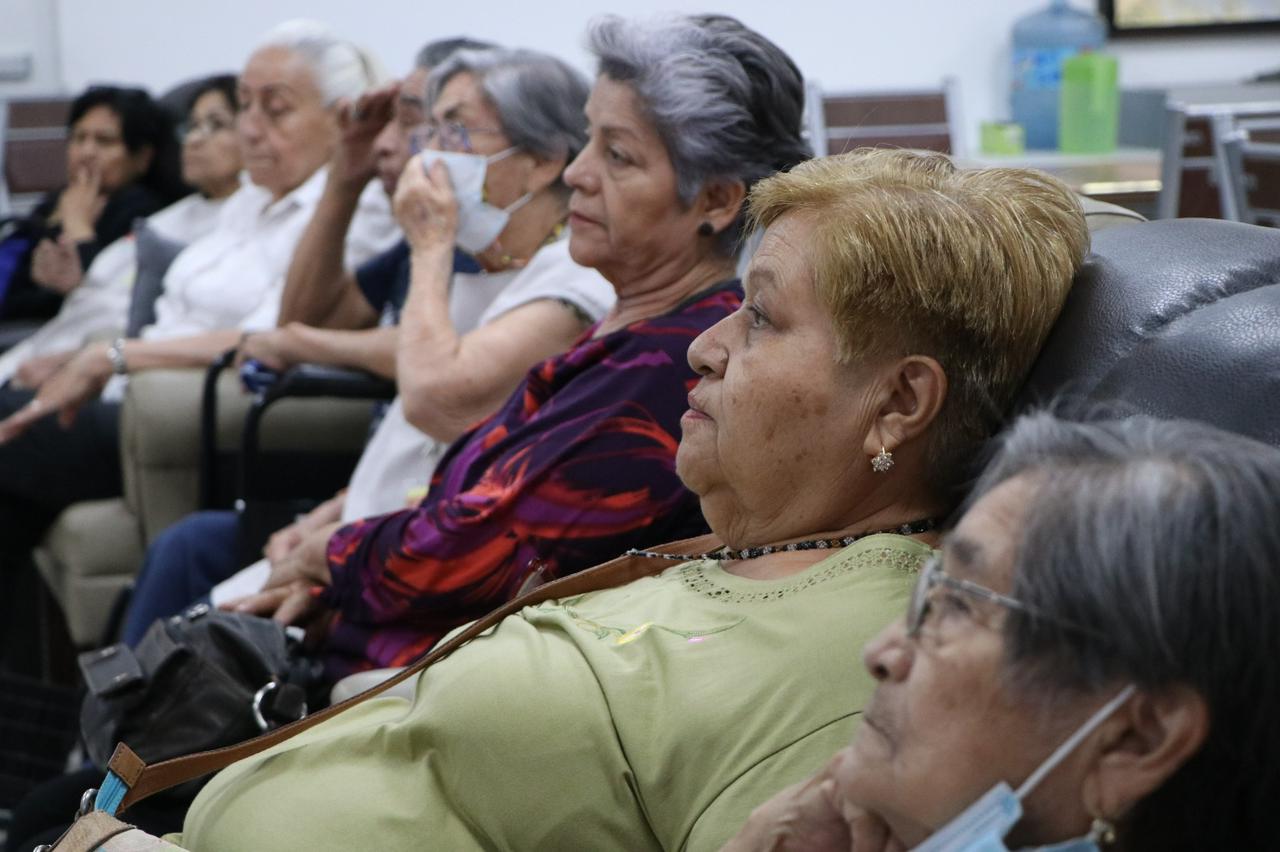 Atiende DIF Coahuila a 250 adultos mayores en abandono de la región Laguna