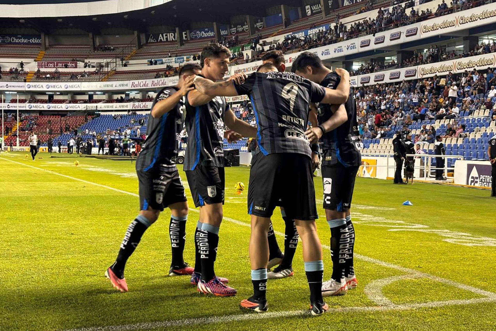 Querétaro golea al Atlético de San Luis en el arranque de la jornada nueve 