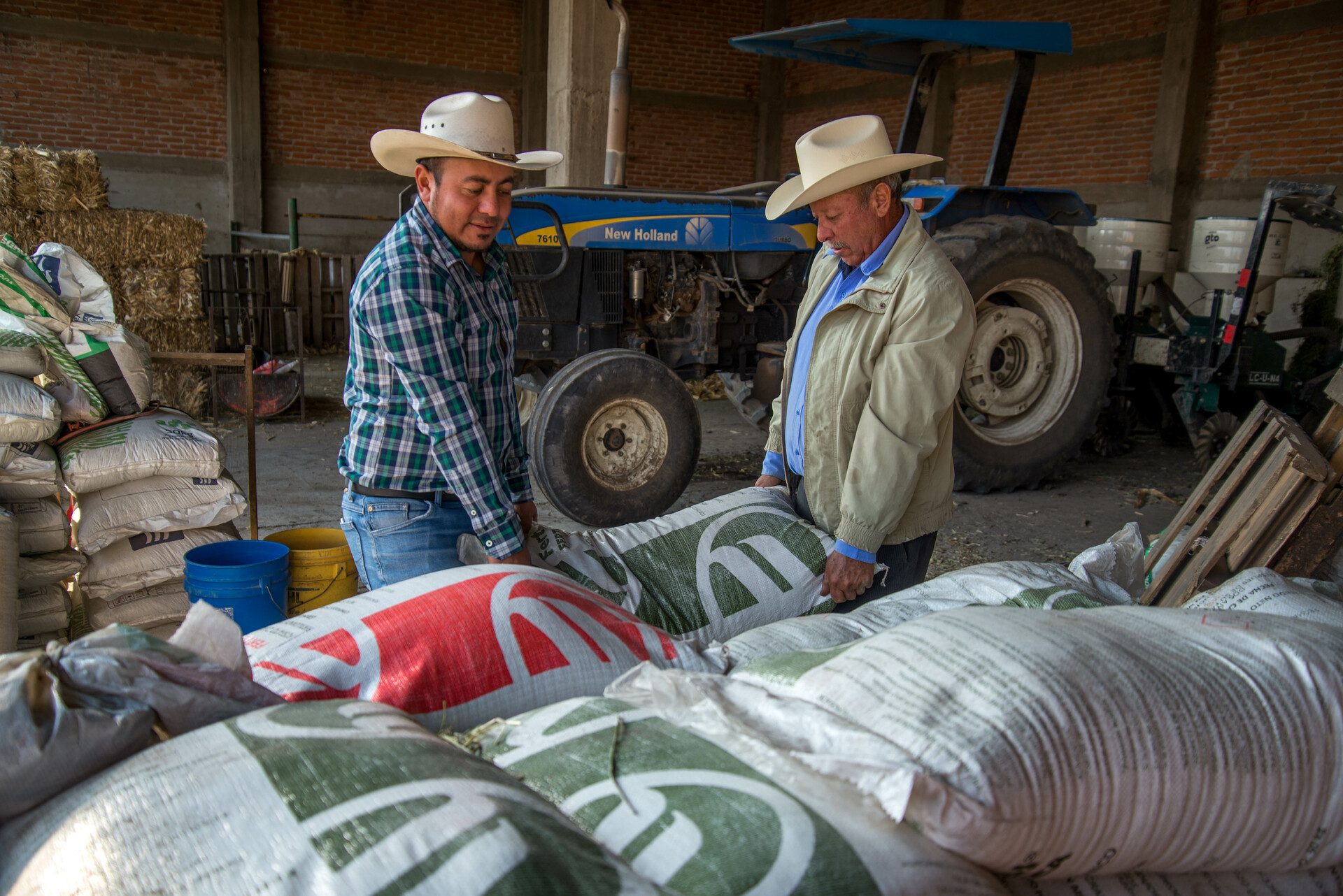 SADER brindará fertilizantes a cerca de 92 mil productores en Coahuila y Michoacán