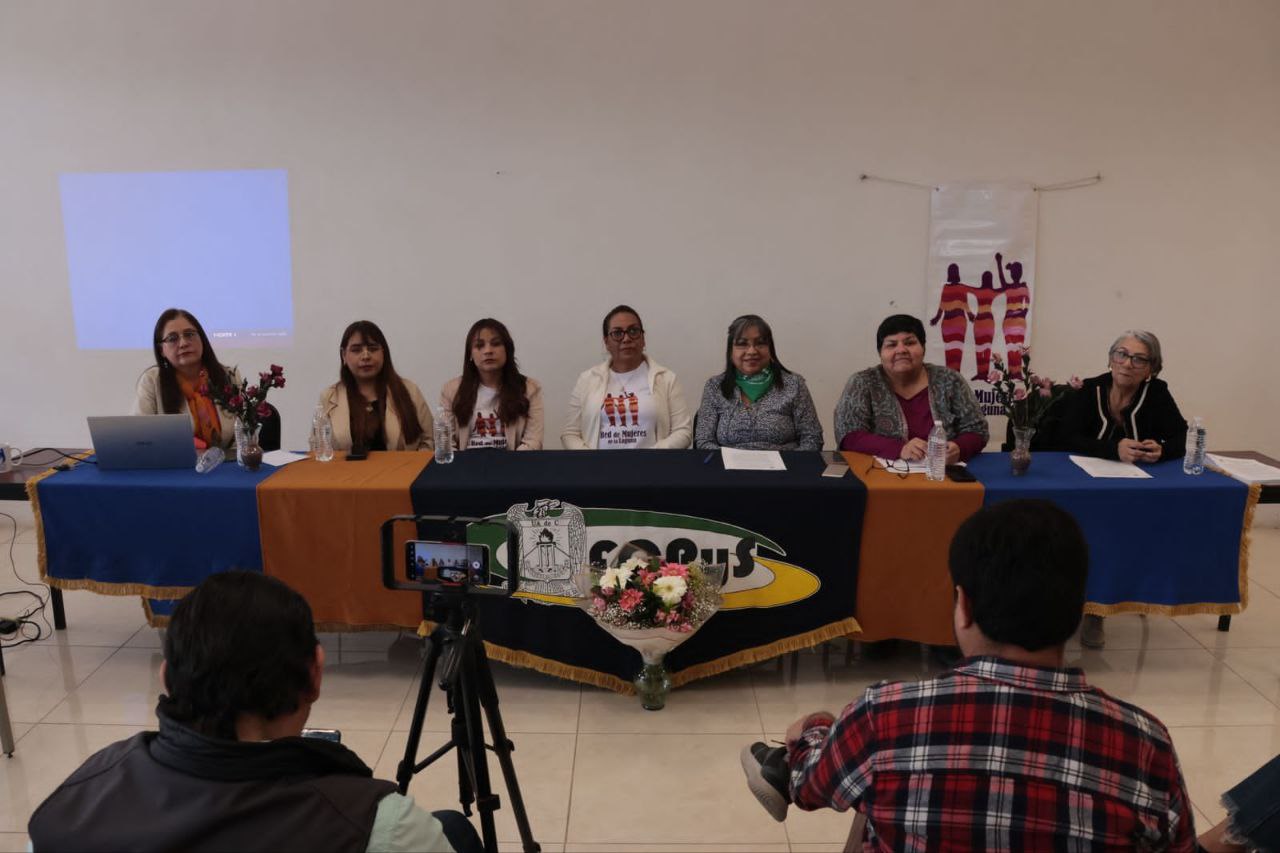 Iniciadoras de la Red Regional de Mujeres de la Laguna, realizan el relevo generacional. (VAYRON INFANTE)