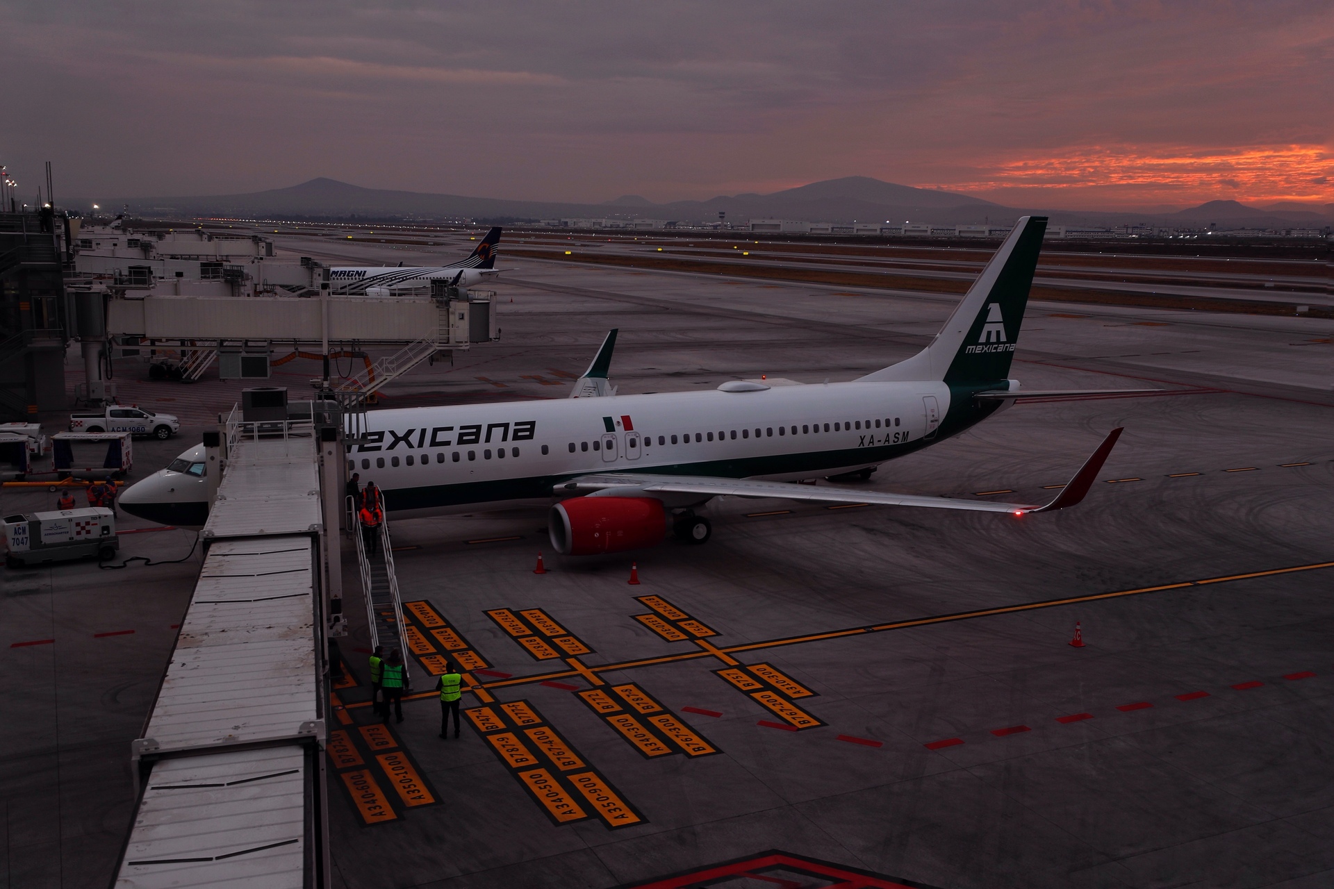 Sedena ‘presta’ tres Boeing a Mexicana