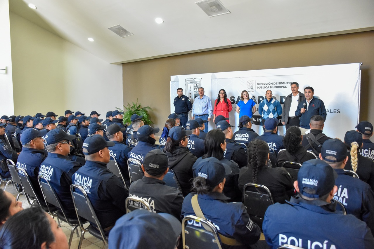 Aumentan salario de policías municipales en Lerdo