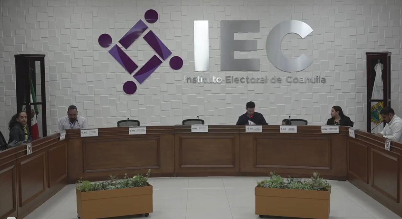 Sesión extraordinaria del Instituto Electoral de Coahuila. (PENÉLOPE CUETO) 
