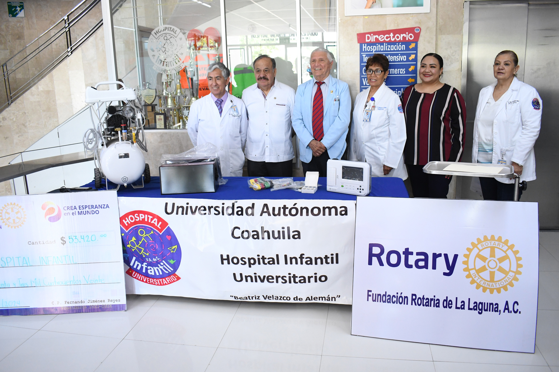 Club Rotario de Torreón entrega equipo médico a Hospital Infantil Universitario