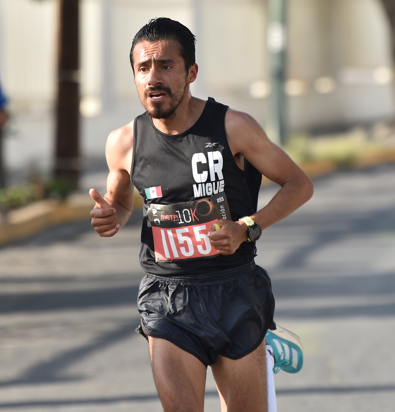 Miguel Ángel Hernández de Zacatecas, fue el más rápido en la prueba atlética de 10 kilómetros, celebrada ayer.