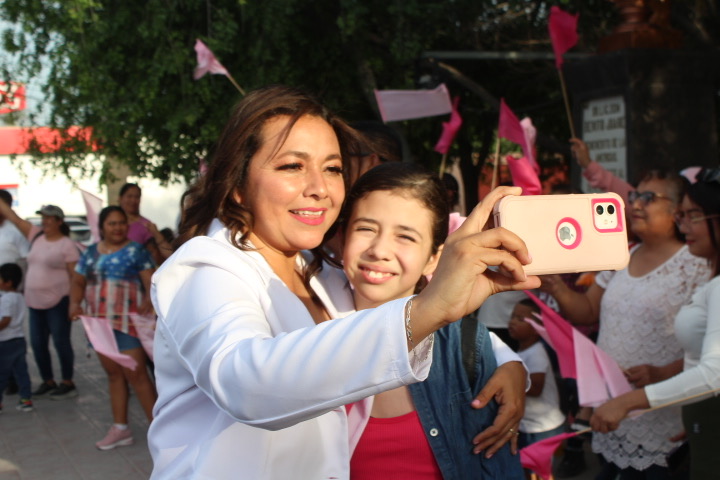 Se lanza candidata sin registro por la alcaldía de Castaños, Coahuila