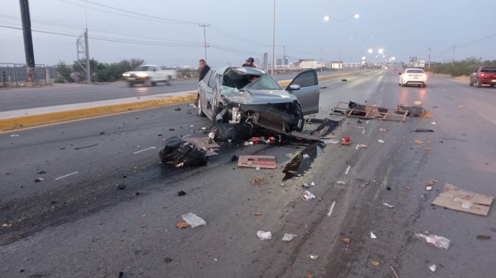 Aparatoso choque sobre la Torreón - San Pedro deja un lesionado y cuantiosos daños materiales