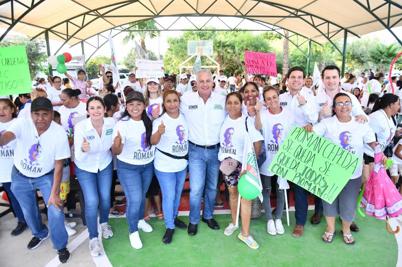 Román Cepeda arrancó actividades del segundo mes de campaña en busca de la reelección en la alcaldía.