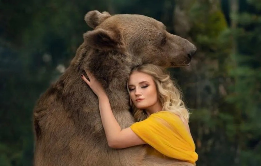 VIRAL: ¿Por qué las mujeres prefieren a un oso que a los hombres?  