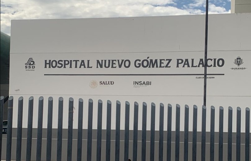 Hombre se lesiona tras saltar de un camión en movimiento en un accidente en Gómez Palacio