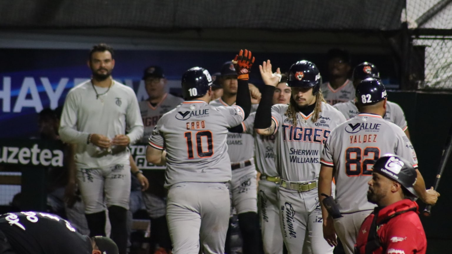 Tigres de Quintana Roo sacan las garras ante Piratas de Campeche