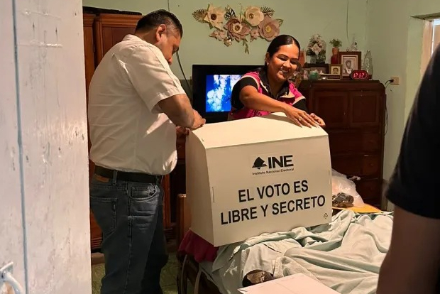 Por primera vez en el distrito electoral 03 y en Coahuila se llevó a cabo el voto anticipado. 